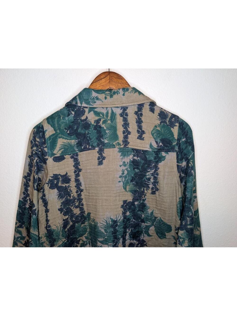 Soft Surroundings Floral Green Cotton Long Sleeve V-Neck Collar Blouse Top Sz S - Picture 5 of 9